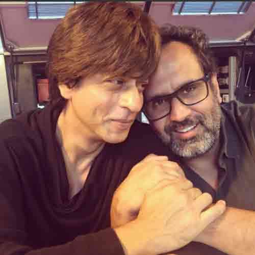 SHAHRUKH KHAN PLAYS LUDO WITH DIRECTOR ANAND L RAI