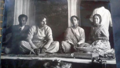 shashi kapoor stories related to lucknow.