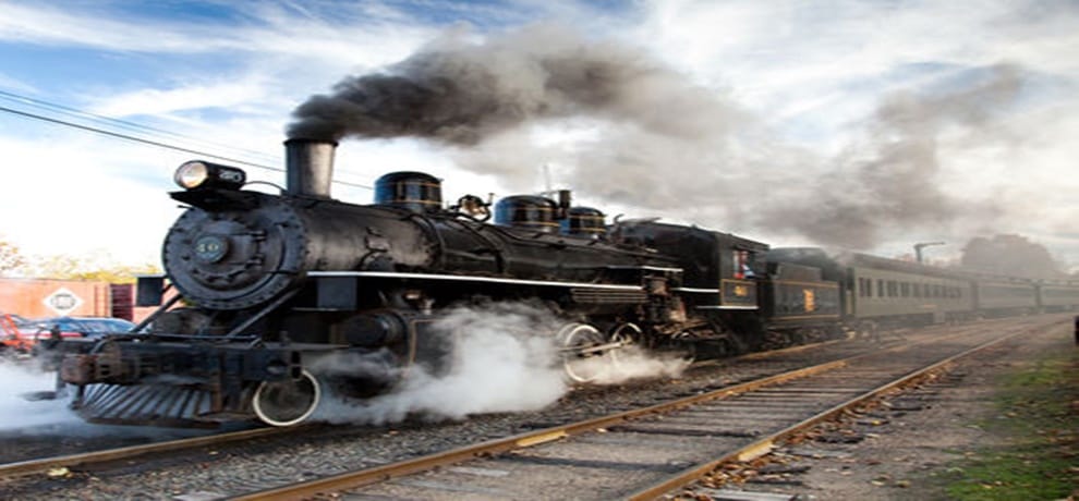 Tourists will be able to enjoy a trip to the steam locomotive in the mountains