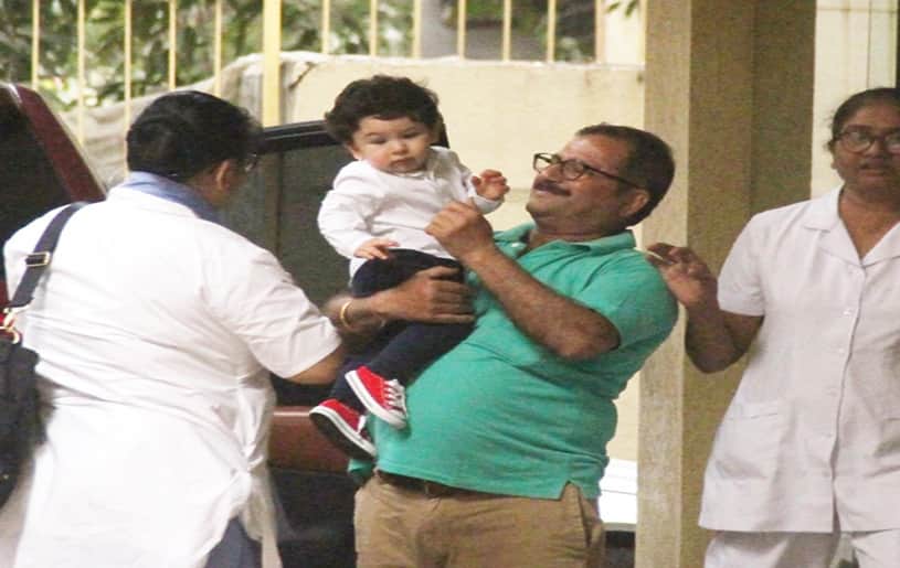 see in pictures taimur ali khan follows mom kareena kapoor fashion