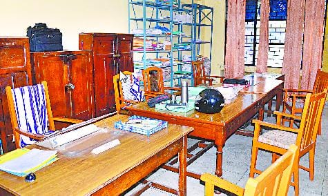 'Elections have happened, no officer should come'