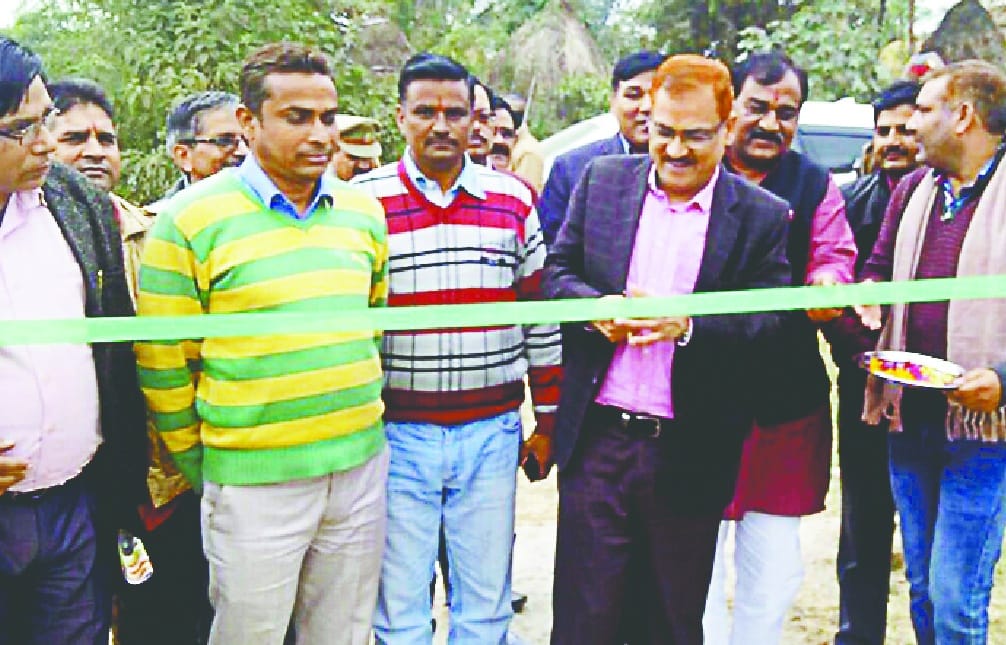 Farmers' school arrange in village Bhogpur