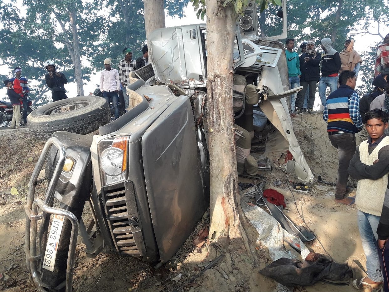 सड़क हादसे में चार की मौत