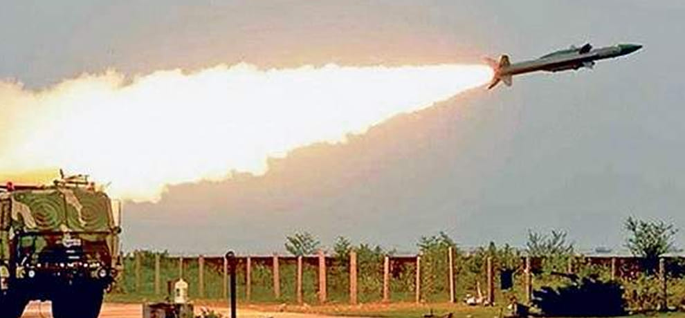 akash missile successfully tested in odisha which can attack in air at 25km range from surface