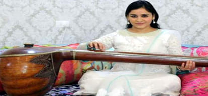 you would not believe mulayam singh yadav younger daughter in law aparna is A threat player