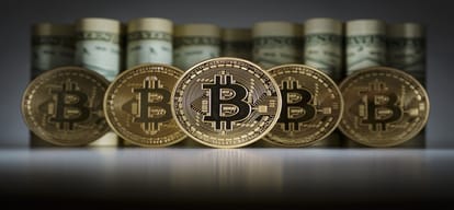 Bitcoin of 600 crore lost in garbage