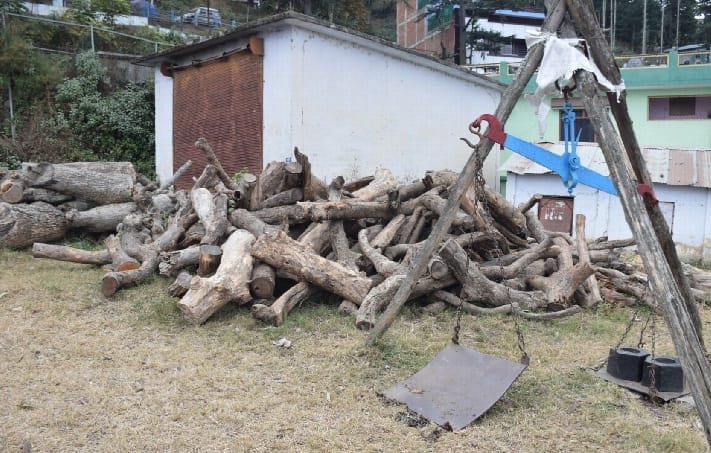 Carry wood and coal in towers to save from winter
