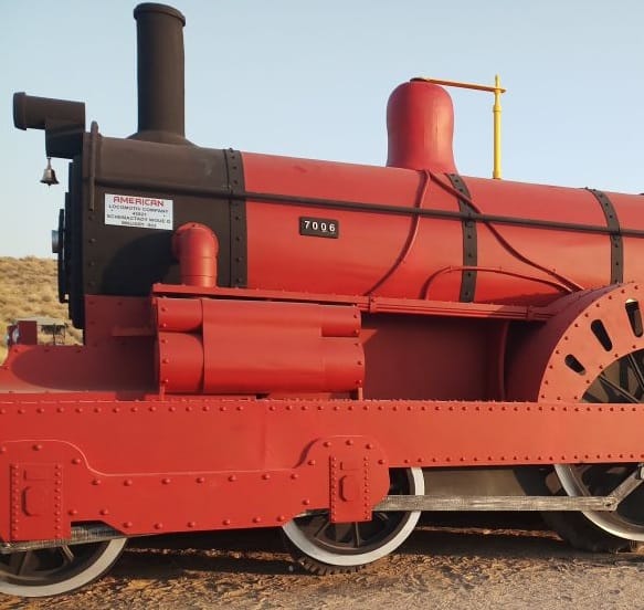 royal wedding in jaisalmer, made a special train for guests