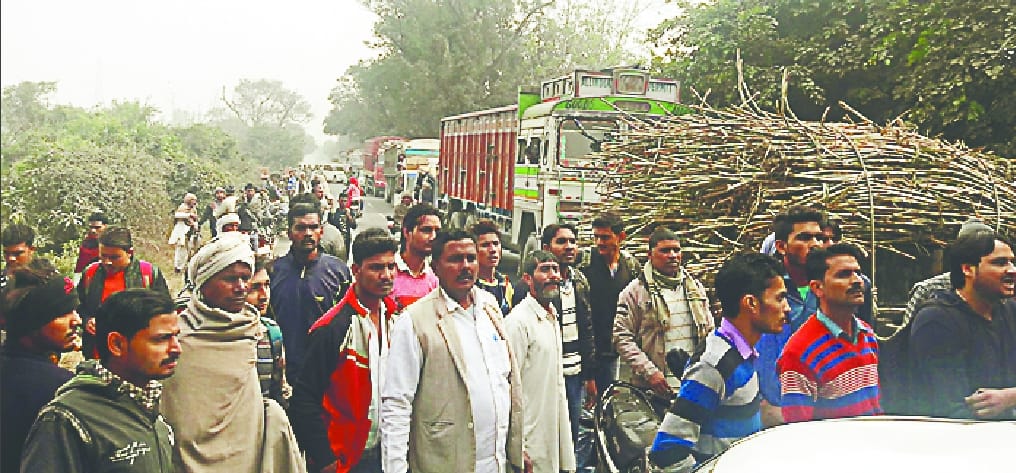 Mother-son dies in road accident in saharanpur