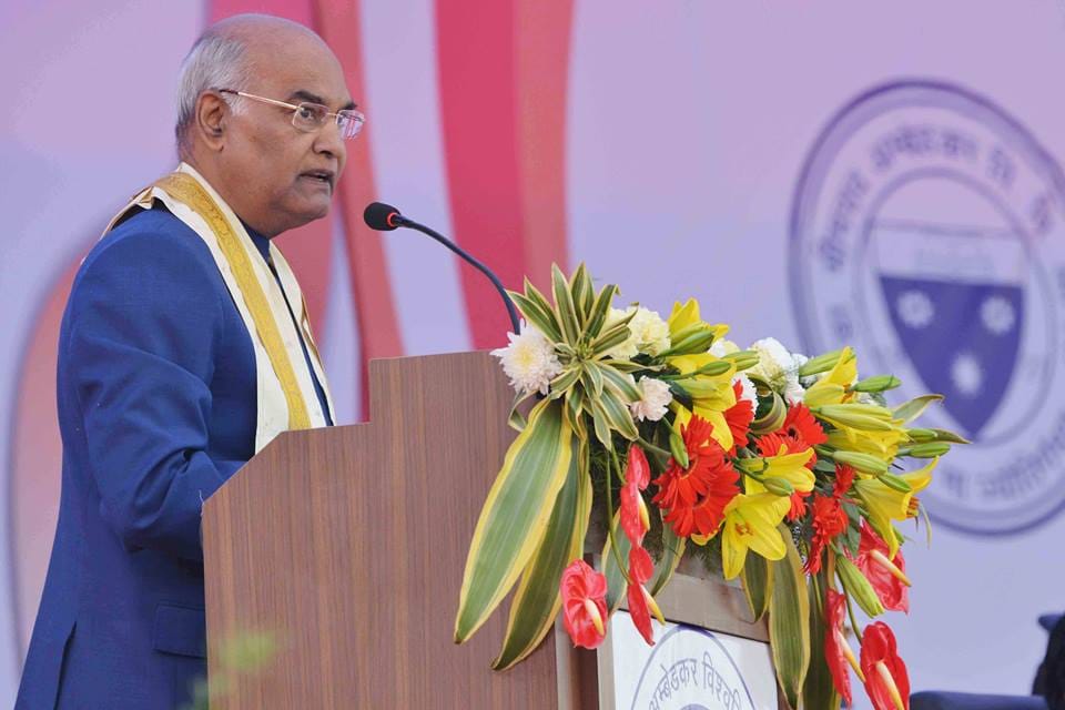 president ramnath kovind in agra university convocation adress student
