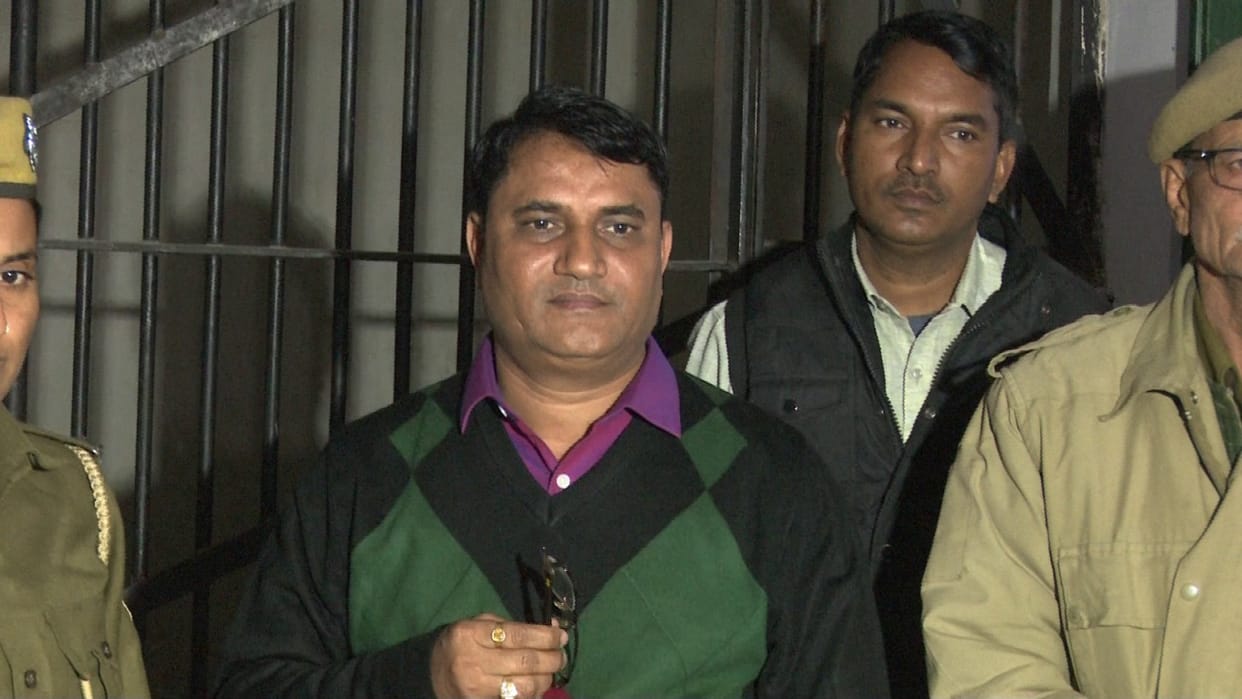 In Rajasthan a additional CMHO arrest to make fake MP and threat to medical officer