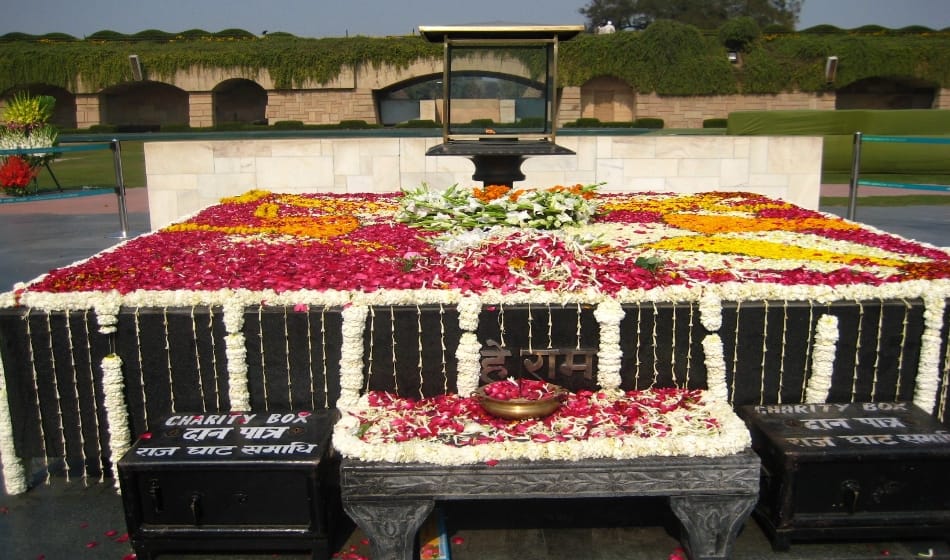 delhi high court slashes rajghat committee for keeping donation box at mahatma gandhis memorial