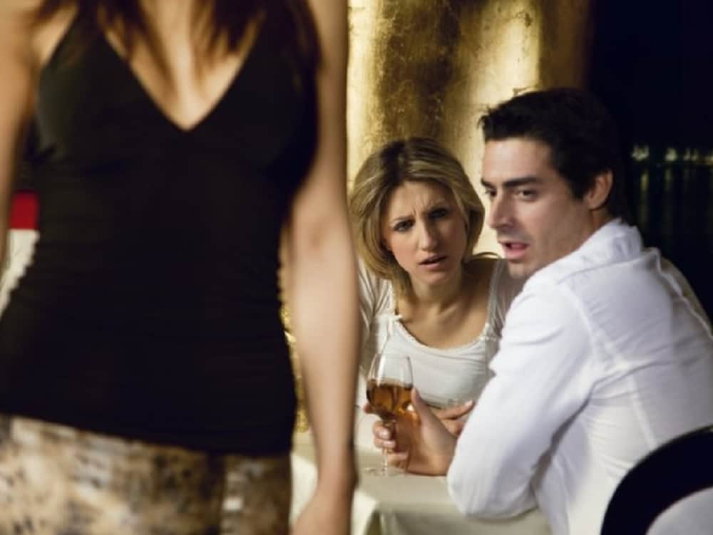 These 4 things which every Girl Notices In A Guy during her first date