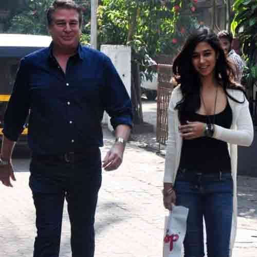 sashi kapoor grand daughter aliya kapoor is hottest among satr kids