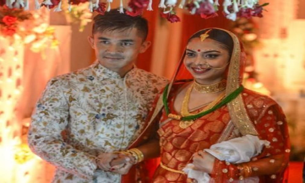 Indian football team skipper Sunil Chhetri marries with girlfriend Sonam Bhattacharya