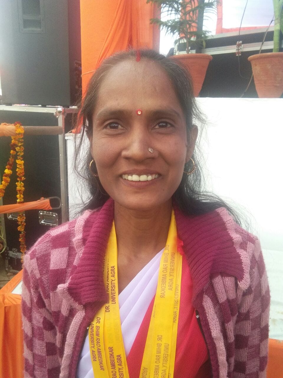 student of agra university won three gold medal in convocation 2017