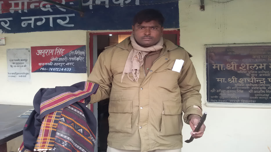 criminal attacked on police in kanpur