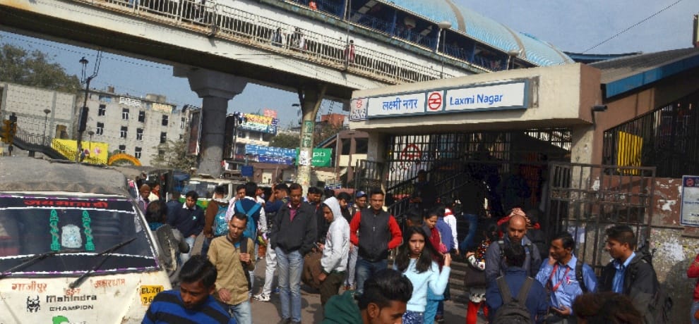 encroachment is getting removed from these ten delhi metro stations