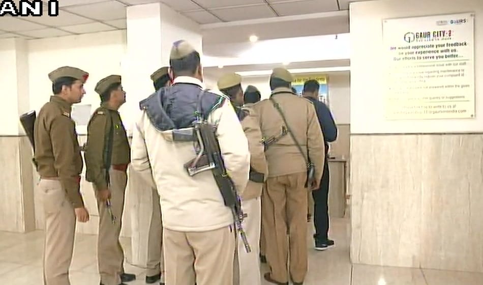 minor accused father came greater noida with a dream that broken after double murder in gaur city 2