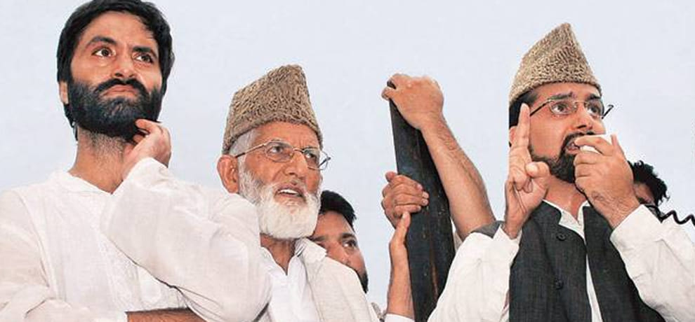 clash seen between jammu and kashmir hurriyat leaders