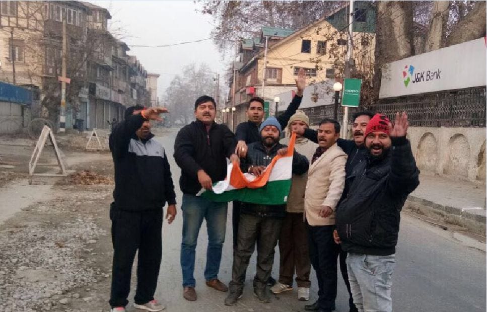 lal chowk shivsena worker arrested for indian flag hoisting
