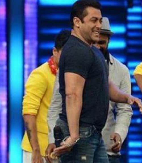 Katrina Kaif gets emotional and salman khan proves he can do everything for make her happy