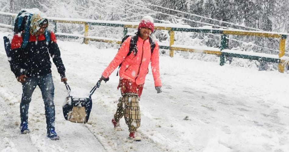 Plans to go shimla for new year celebration, wait a second
