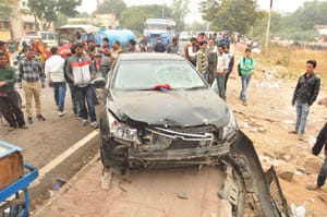 undcontrol car