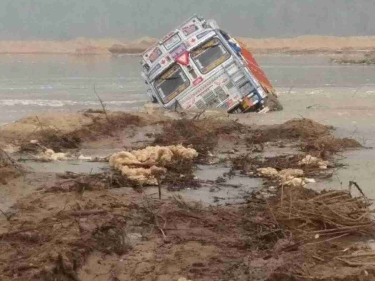 Truck carrying people returning from India to Nepal fell into river, two killed, many missing
