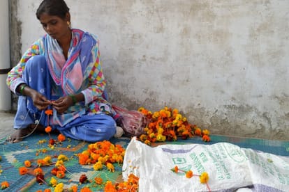 Ayodhya on the day six Decembers after twenty five later