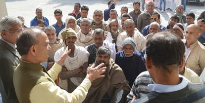 Farmer children get rid of food until they get justice