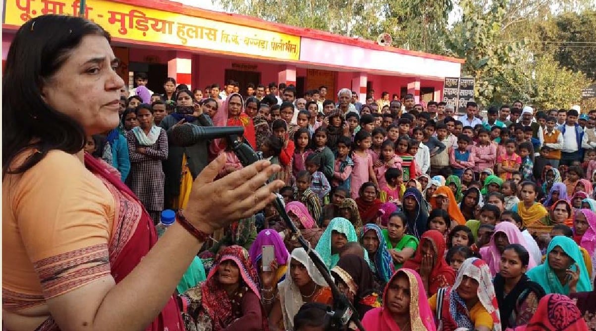 जिले के विकास को हो रहा संभव प्रयास: मेनका