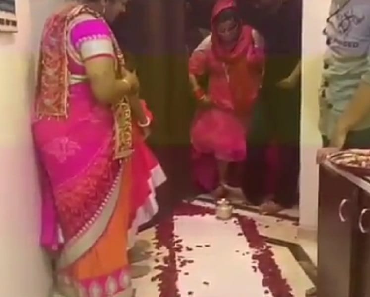 Comedy queen Bharti Singh sasural welcome video goes viral on Internet 