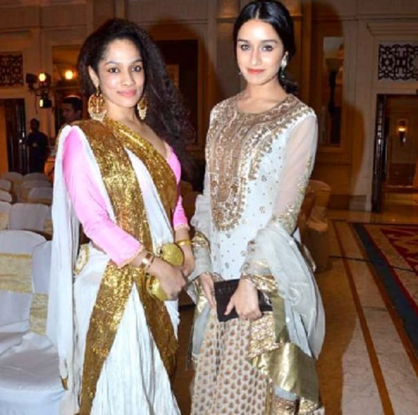 If you want to impress everyone in winter weddings than follow these 5 fashion tips 