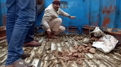 rajasthan alwar cow smuggler dead in police firing 
