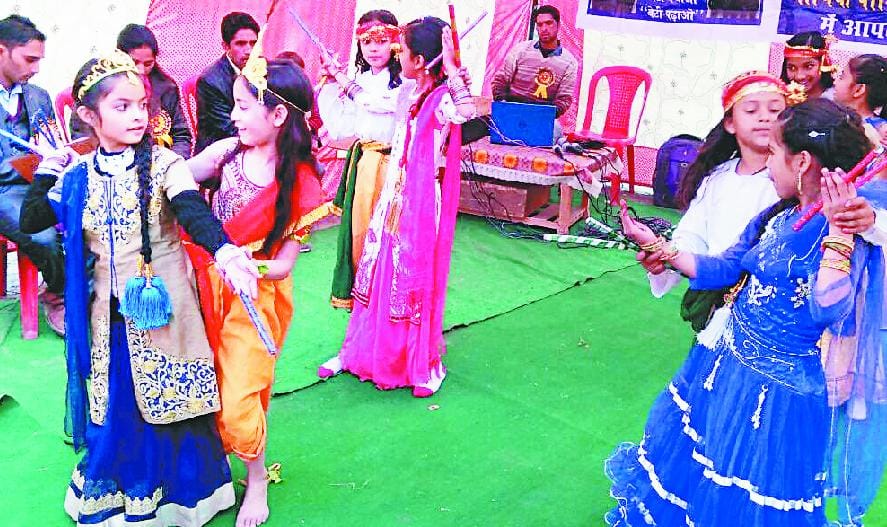 सरस्वती विद्या मंदिर बालीचौकी के मेधावी नवाजे