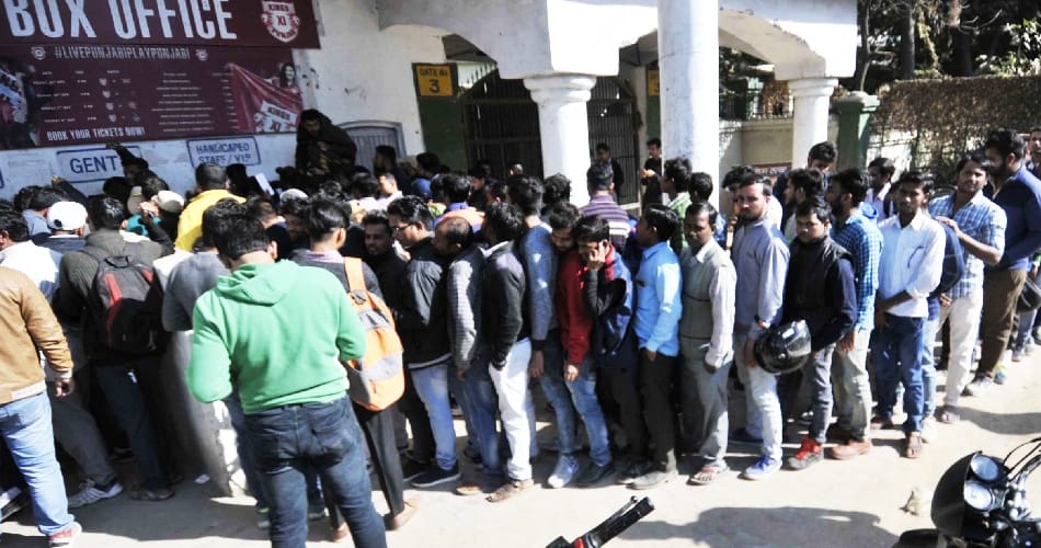 Controversy over ticket sales, police arrived at the spot
