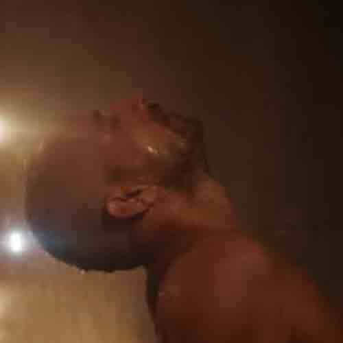 saif ali khan kaalakaandi trailer released having many bold scenes