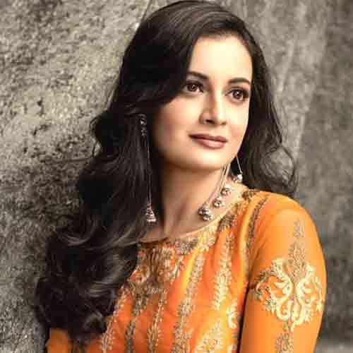 diya mirza said that she dont use sanitary napkins