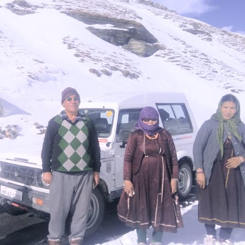 jalori pass closed due to fresh snowfall in himachal