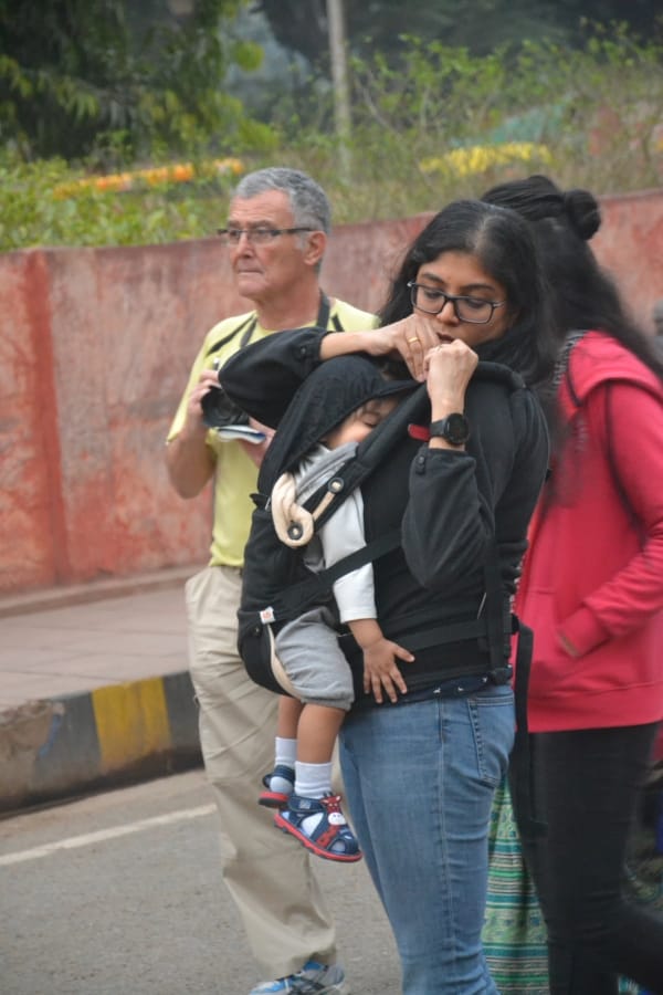 tourist enjoying after rain in agra