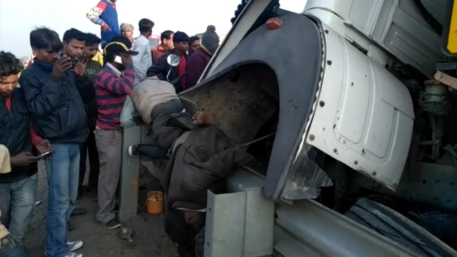 road accident on national highway 86 hamirpur