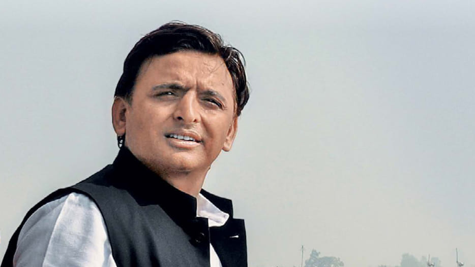 Akhilesh Yadav adopted Khajchani's village Dhokkal