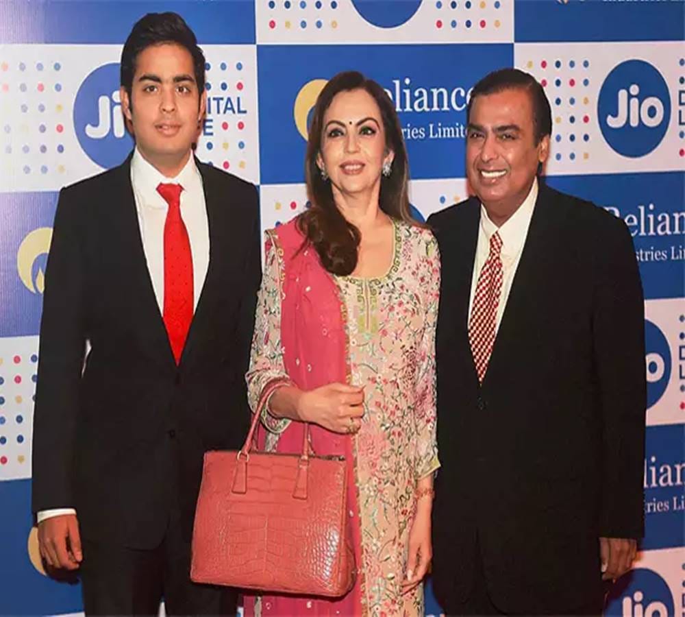 mukesh ambani son akash ambani pocket money will shock you