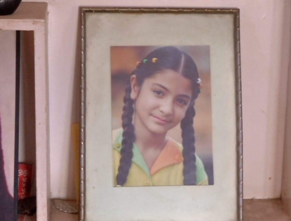 anushka sharma house photos in dehradun