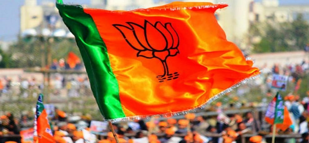  triple talaq issue: bjp orders its mps to present compulsory for coming two days in rajyasabha
