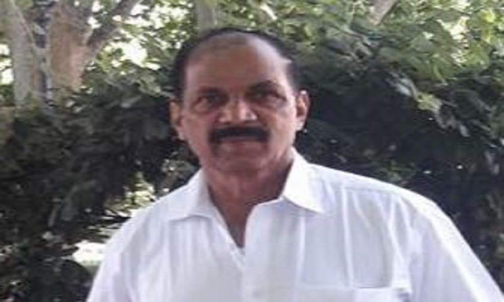 Famous cricket umpire dr prakash vaz died during accident in thane mumbai