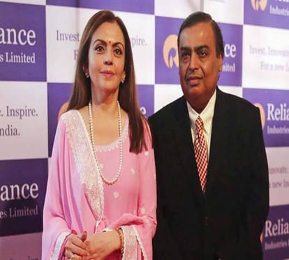 shocking price of mukesh ambanis son akash ambani marriage card gone viral 