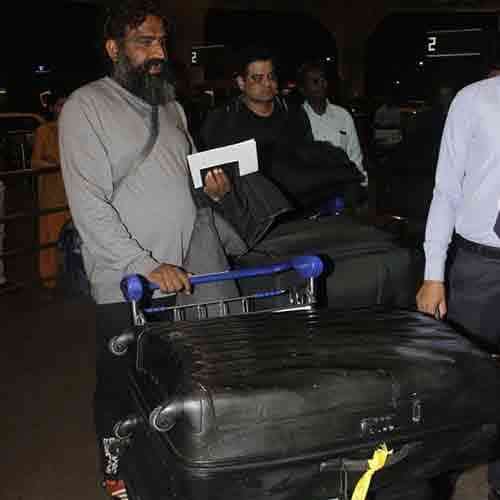 virat and anushka off to switzerland with their families