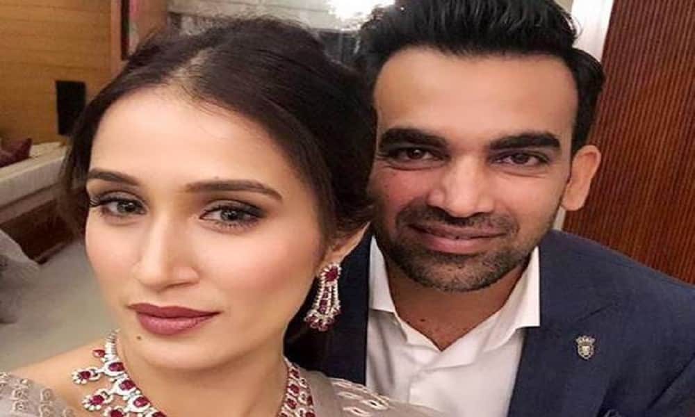 sagarika ghatge share honeymoon photo with Zaheer khan on instagram, sania mirza write fun comments